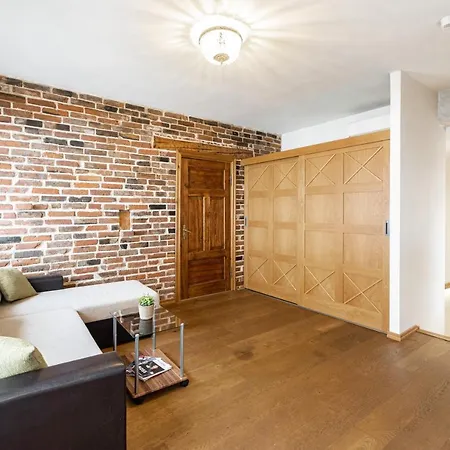 Airhome - Vaimu * Tallin